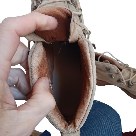 7.5 Womens Hiking Boots 80s Vintage Vibram Waffle Sole Mountaineering Wolverine - Picture 10 of 10